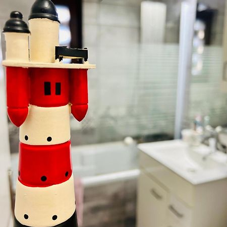Snug Apartament ヤシ エクステリア 写真