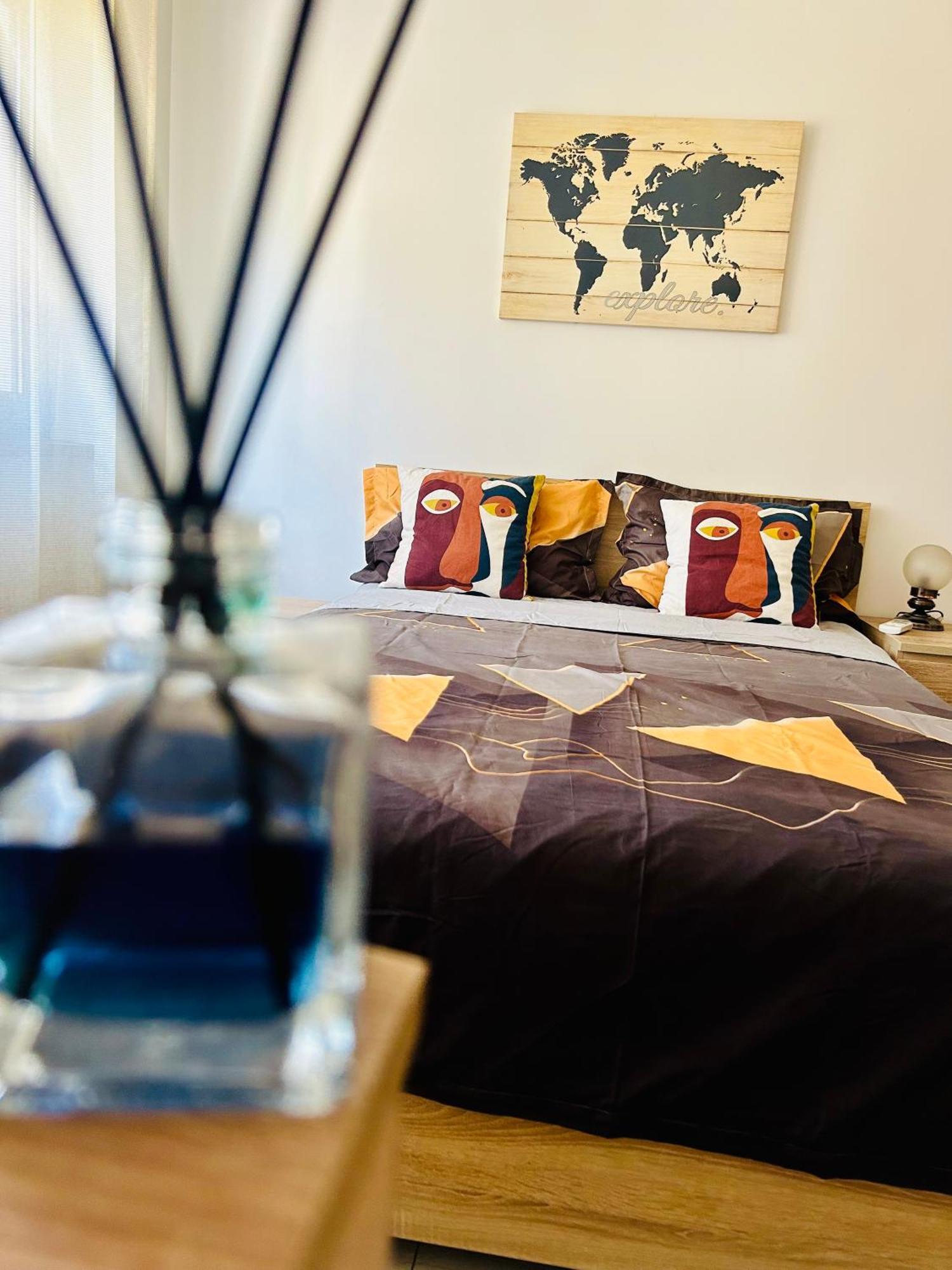 Snug Apartament ヤシ エクステリア 写真